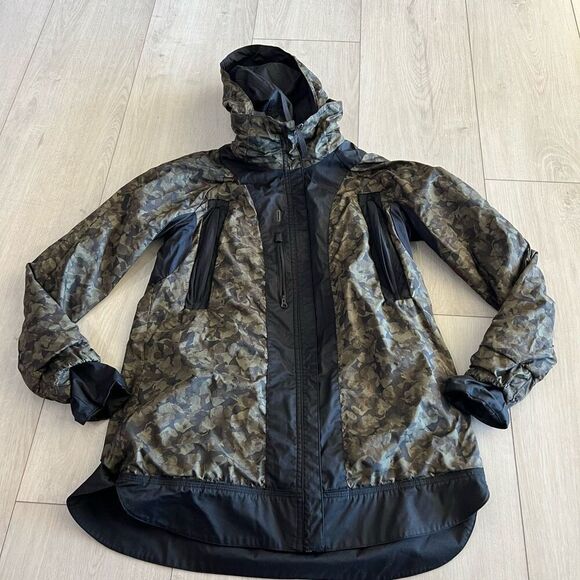 Lululemon Black Camo Print Lined Parka Jacket Full Zip Women's Size 4 - Picture 7 of 8